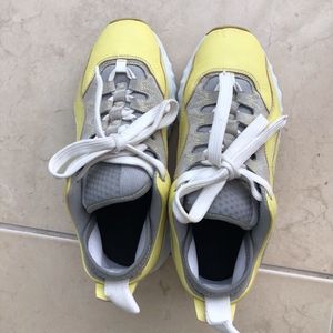 Acne Studios Manhattan sneakers